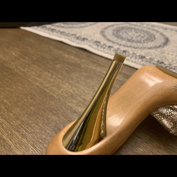 Beautiful Guess by Marchiano heels - Picture 5 of 6